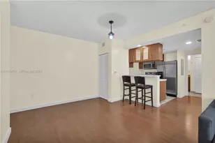 601 NE 23rd St, Miami, FL 33137 - Photo 7