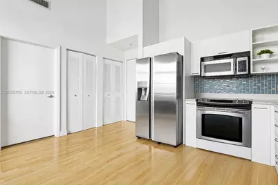 133 NE 2nd Ave #3617, Miami, FL 33132 - Photo 5