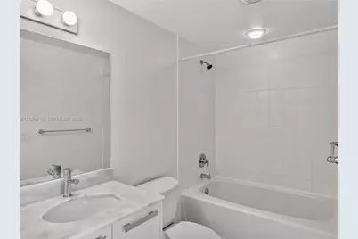 601 NE 36th St #2401, Miami, FL 33137 - Photo 31