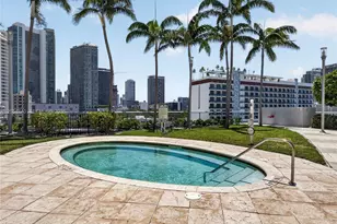601 NE 36th St, Miami, FL 33137 - Photo 37