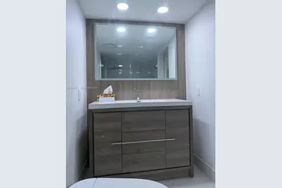10875 NW 7th St #23-36, Miami, FL 33172 - Photo 7
