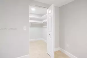 12590 NE 16th Ave, North Miami, FL 33161 - Photo 5