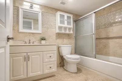 12590 NE 16th Ave #605, North Miami, FL 33161 - Photo 15