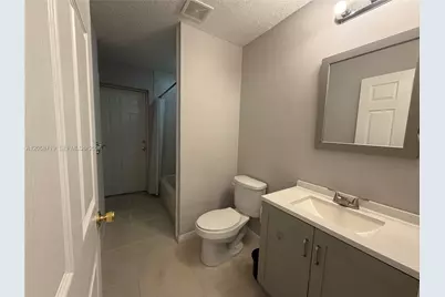 8 Wayler Pl, Palm Coast, FL 32164 - Photo 23