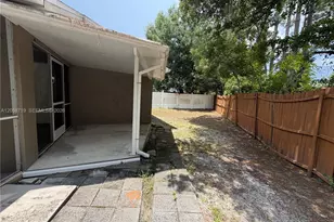 8 Wayler Pl, Palm Coast, FL 32164 - Photo 35