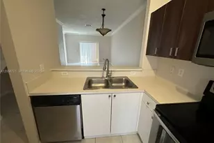 2336 SE 24th Ave, Homestead, FL 33035 - Photo 7