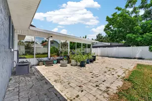 215 Palm Ave, Other City - In The State Of Florida, FL 33823 - Photo 37