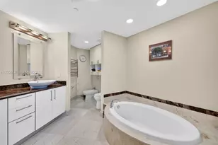 3330 NE 190th St, Aventura, FL 33180 - Photo 51