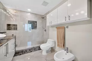 3330 NE 190th St, Aventura, FL 33180 - Photo 73
