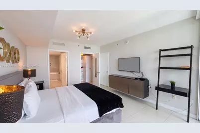 485 Brickell Ave #3401, Miami, FL 33131 - Photo 17