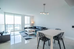 253 NE 2nd St, Miami, FL 33132 - Photo 3