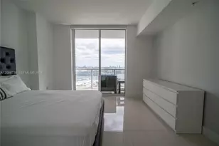 253 NE 2nd St, Miami, FL 33132 - Photo 13