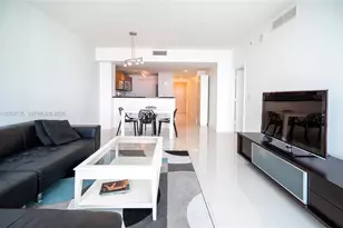253 NE 2nd St, Miami, FL 33132 - Photo 9