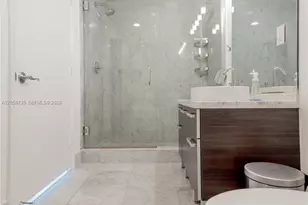 253 NE 2nd St, Miami, FL 33132 - Photo 19
