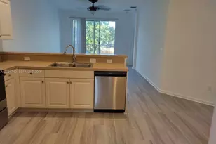 1960 Freeport Ln, Riviera Beach, FL 33404 - Photo 5
