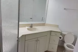 1960 Freeport Ln, Riviera Beach, FL 33404 - Photo 11