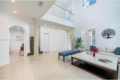 8425 SW 138th St, Palmetto Bay, FL 33158 - Photo 13