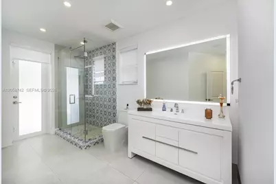 8425 SW 138th St, Palmetto Bay, FL 33158 - Photo 17