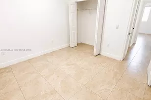 18120 NW 59th Ave, Hialeah, FL 33015 - Photo 9
