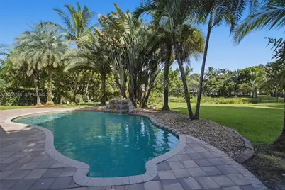 15374 SW 34th St, Davie, FL 33331 - Photo 43