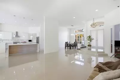 15374 SW 34th St, Davie, FL 33331 - Photo 9