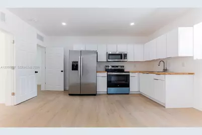 709 SW 4th Ct #2, Fort Lauderdale, FL 33315 - Photo 7