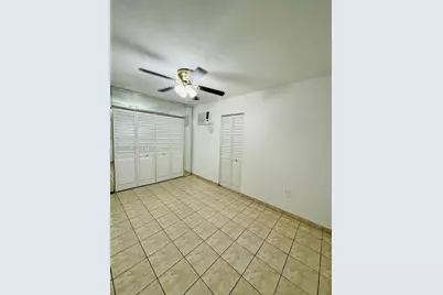 8025 NW 170th St, Hialeah, FL 33015 - Photo 17