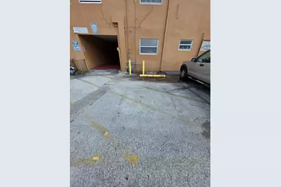 1330 W 54th St #221C, Hialeah, FL 33012 - Photo 27