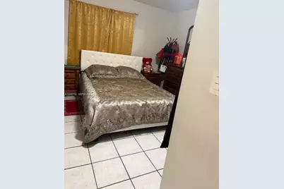 1330 W 54th St #221C, Hialeah, FL 33012 - Photo 5