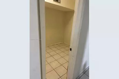 1330 W 54th St #221C, Hialeah, FL 33012 - Photo 23