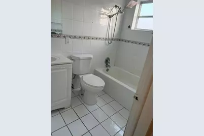 1330 W 54th St #221C, Hialeah, FL 33012 - Photo 21