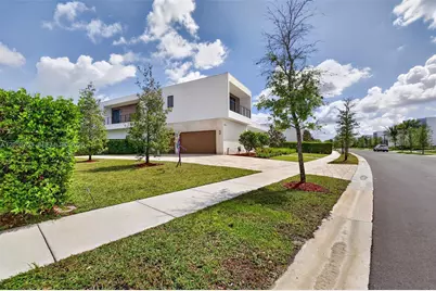 16709 N Botaniko Dr N #0, Weston, FL 33326 - Photo 7