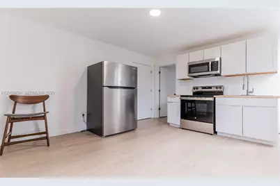 709 SW 4th Ct #7, Fort Lauderdale, FL 33315 - Photo 5