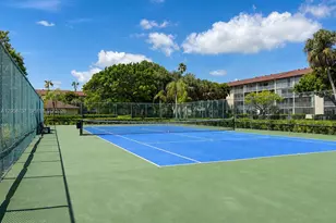 1301 SW 135th Terrace, Pembroke Pines, FL 33027 - Photo 17