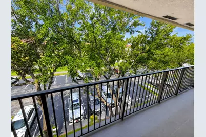 1301 SW 135th Ter #406J, Pembroke Pines, FL 33027 - Photo 13