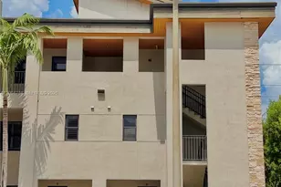 10455 NW 82nd St, Doral, FL 33178 - Photo 1