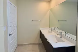 10455 NW 82nd St, Doral, FL 33178 - Photo 19