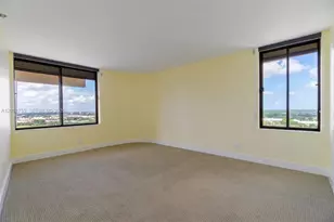 2480 Presidential Way, West Palm Beach, FL 33401 - Photo 35