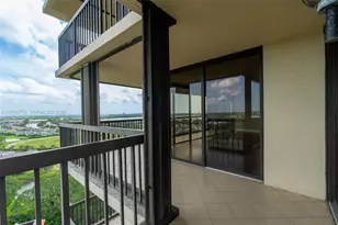 2480 Presidential Way, West Palm Beach, FL 33401 - Photo 17