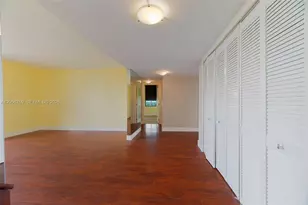 2480 Presidential Way, West Palm Beach, FL 33401 - Photo 25