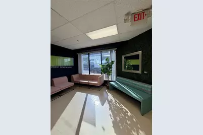 517 S 21st Ave, Hollywood, FL 33020 - Photo 3