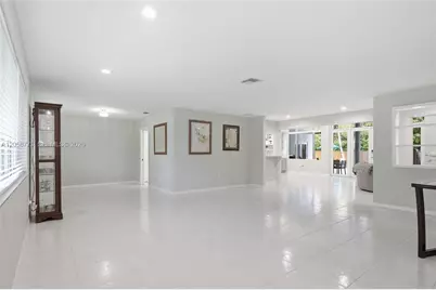 15845 SW 87th Ave, Palmetto Bay, FL 33157 - Photo 11