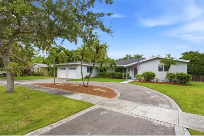 15845 SW 87th Ave, Palmetto Bay, FL 33157 - Photo 3