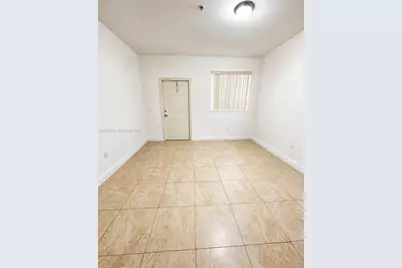 18120 NW 59th Ave #203, Hialeah, FL 33015 - Photo 3