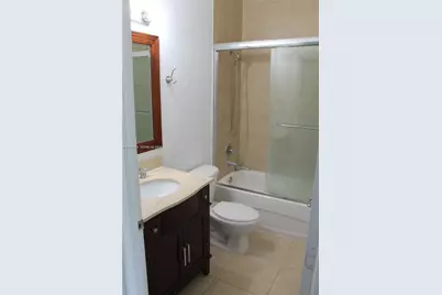 10770 NW 74th Ln, Doral, FL 33178 - Photo 25