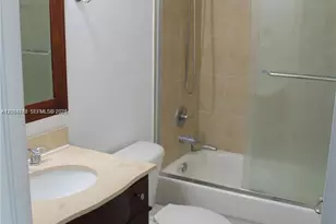 10770 NW 74th Ln, Doral, FL 33178 - Photo 25