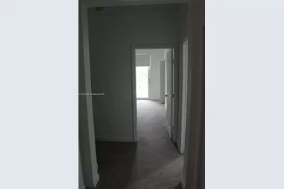 10770 NW 74th Ln, Doral, FL 33178 - Photo 23