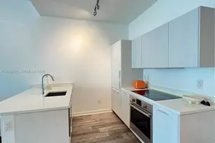 501 NE 31st St, Miami, FL 33137 - Photo 11