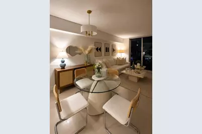 185 SW 7th St #2503, Miami, FL 33130 - Photo 7