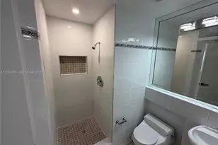 15410 SW 82nd Ln, Miami, FL 33193 - Photo 31
